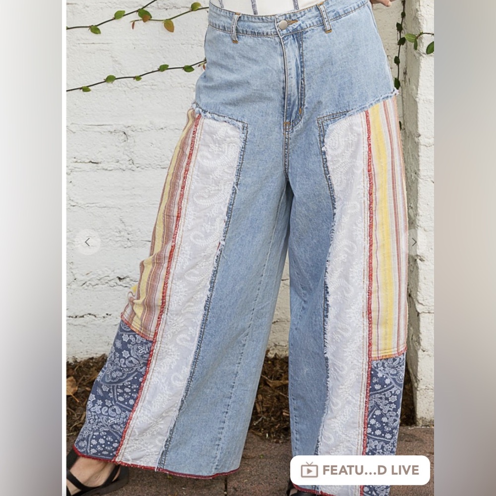 NWT POL wide leg jeans, Medium